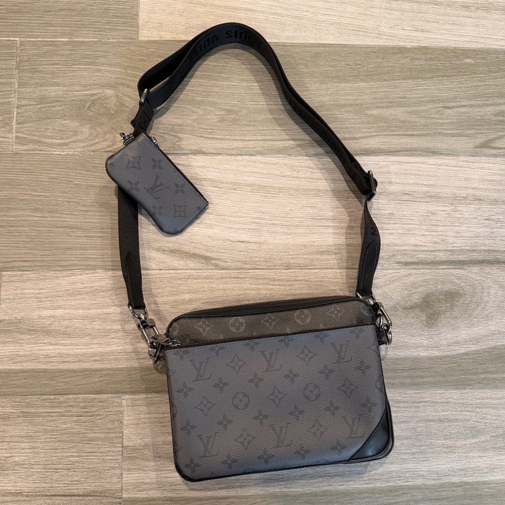Louis Vuitton Trio Messenger Monogram Black Eclipse Bag LV M69443